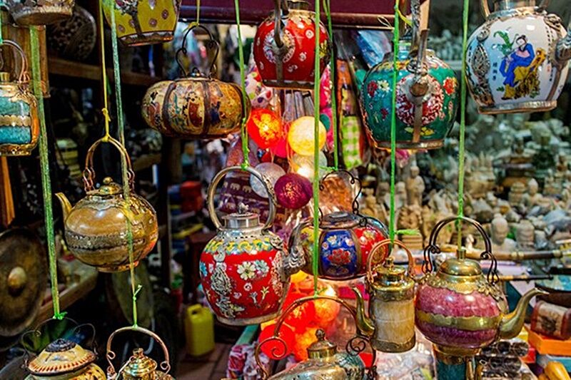 Shop securely in Phnom Penh’s cultural hubs